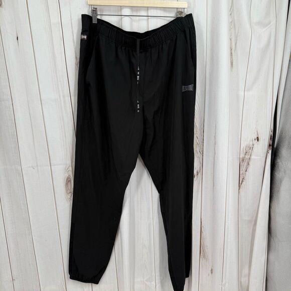 Tapout WWE Men’s XL Black Logo Jogger Pants Athletic Athleisure - Picture 1 of 6